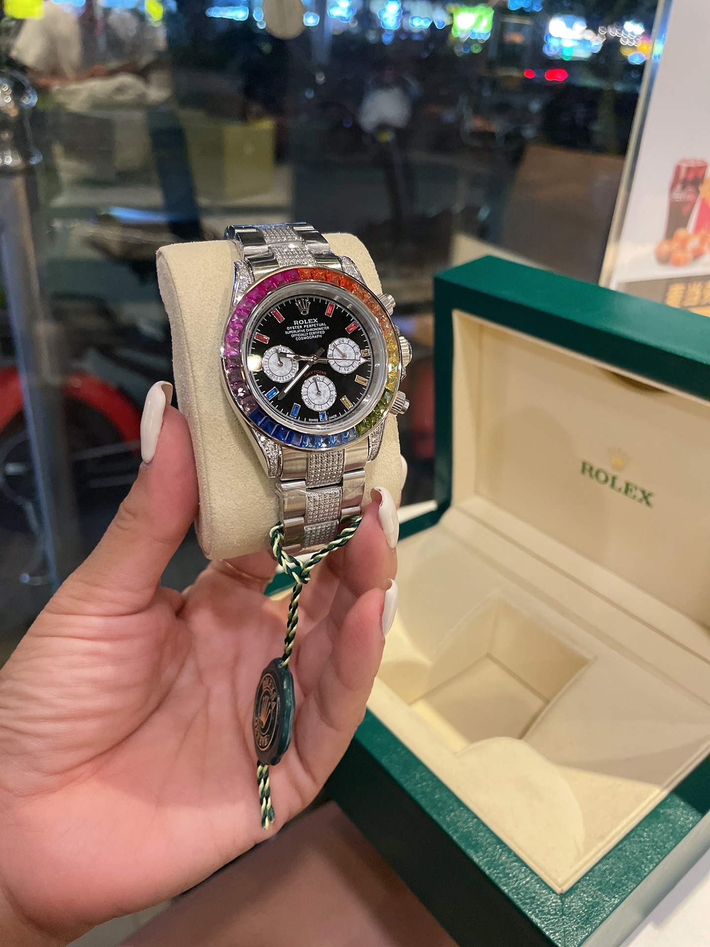 TOP ROLEX Daytona Rainbow Black Dial - Rose Gold