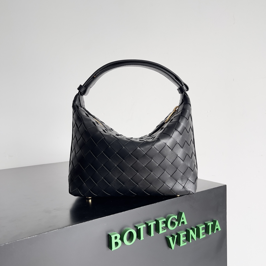 TOP Bottega Veneta BV Nappa Bag Lambskin 22x13x9cm - Black