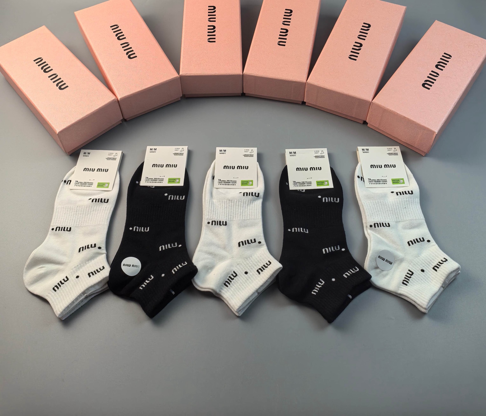 TOP Miu Miu Socks - 5 Pieces as a Set