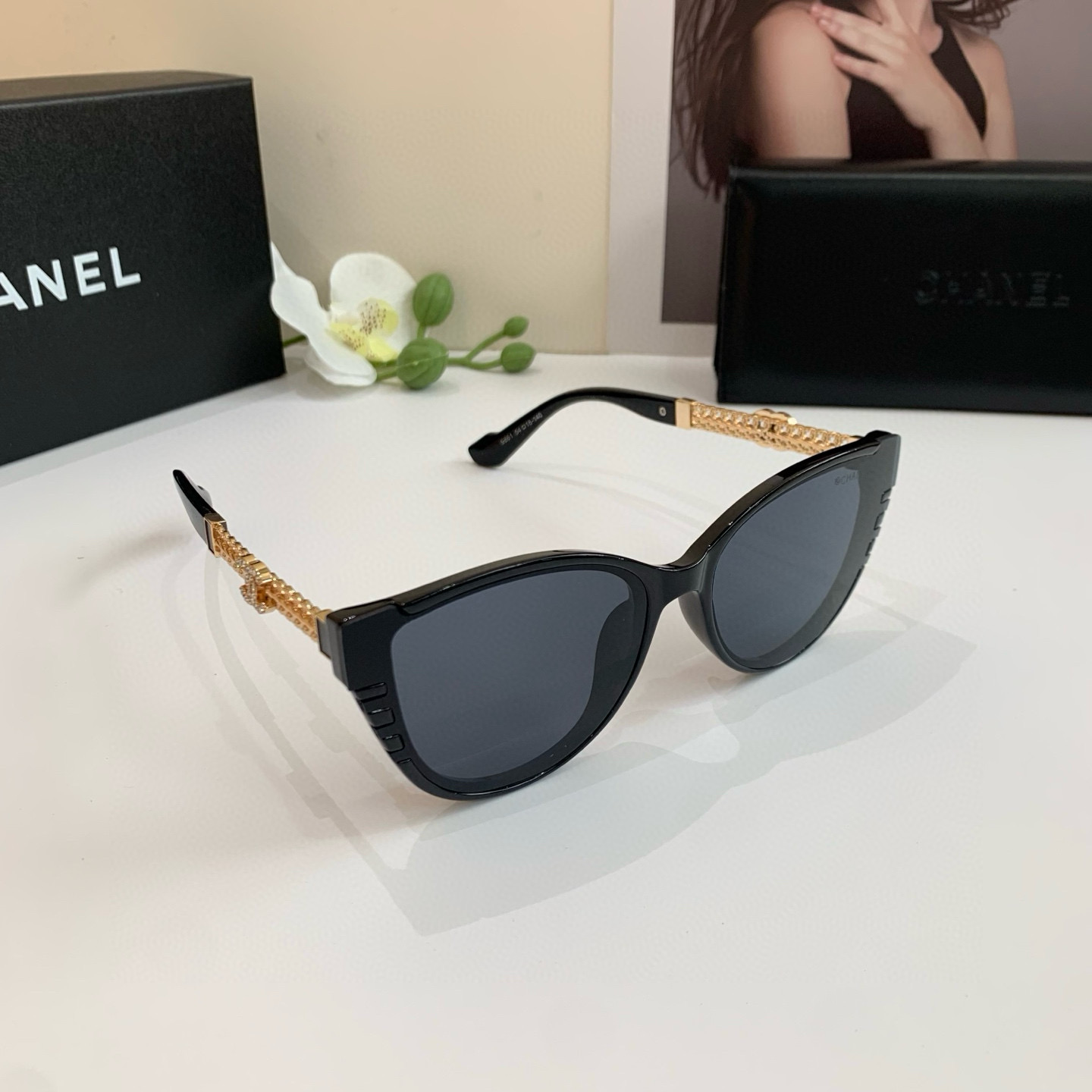 TOP CHANEL Sunglasses - 3 Colors