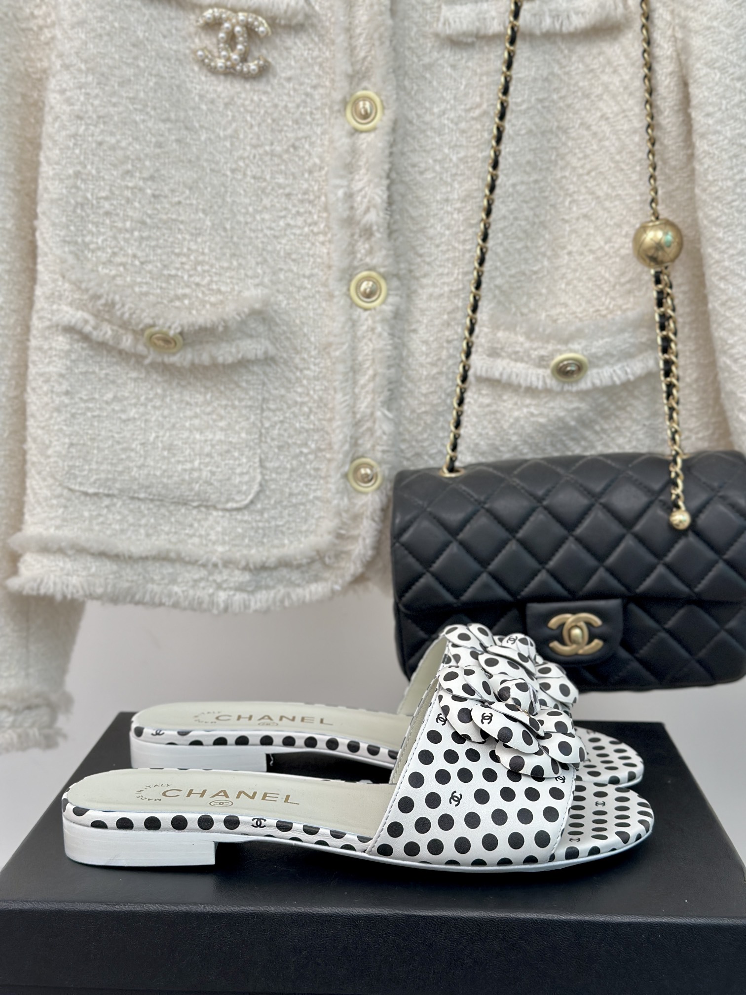 TOP CHANEL Camellia Polka Dots Slides - 2 Color