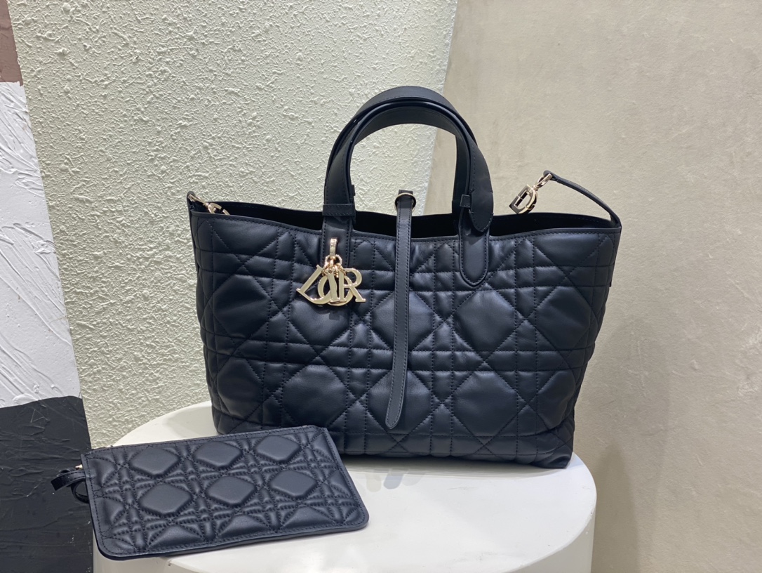 TOP Christian Dior Dior DIOR TOUJOURS Handbag 23 x 15x 15 cm/ 28.5 x 19 x 21.5 cm