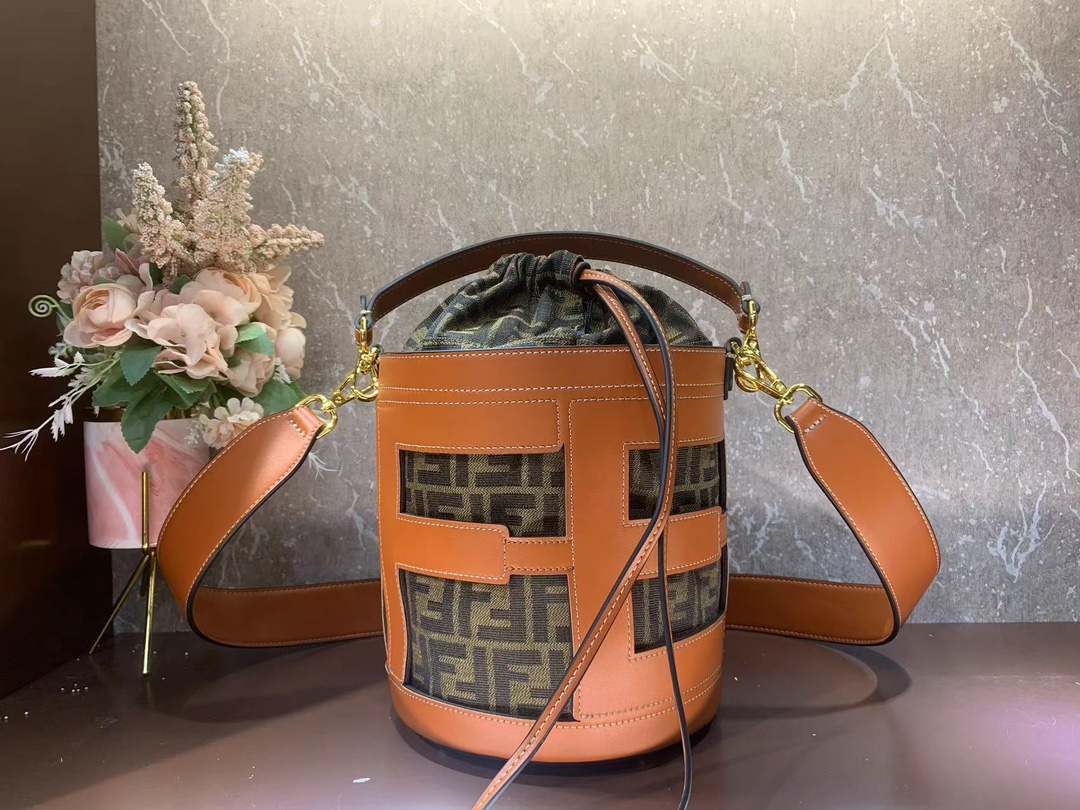TOP FENDI Step OUt Medium Bucket Bag - Five Bags