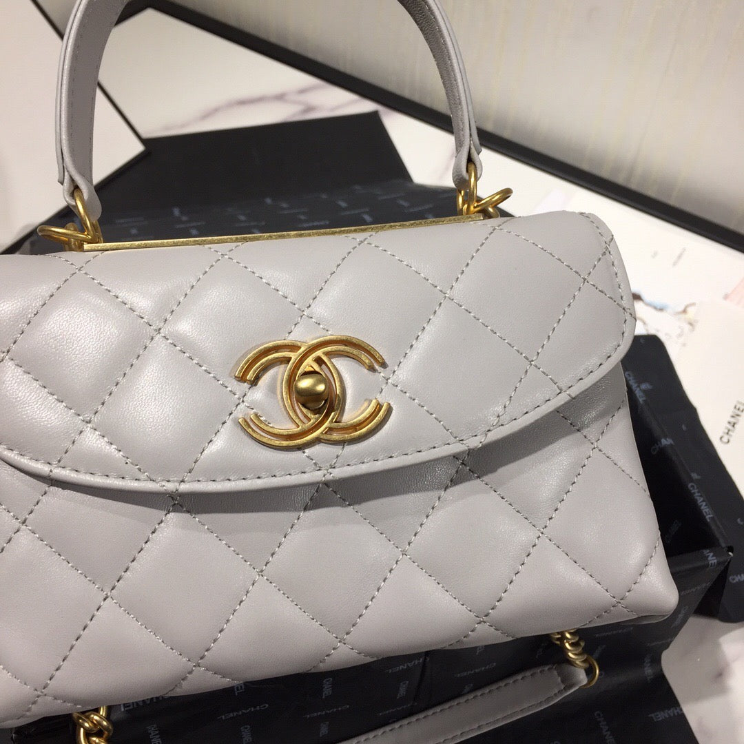 TOP CHANEL Trendy Spirit Top Handle Quilted Bag - Grey