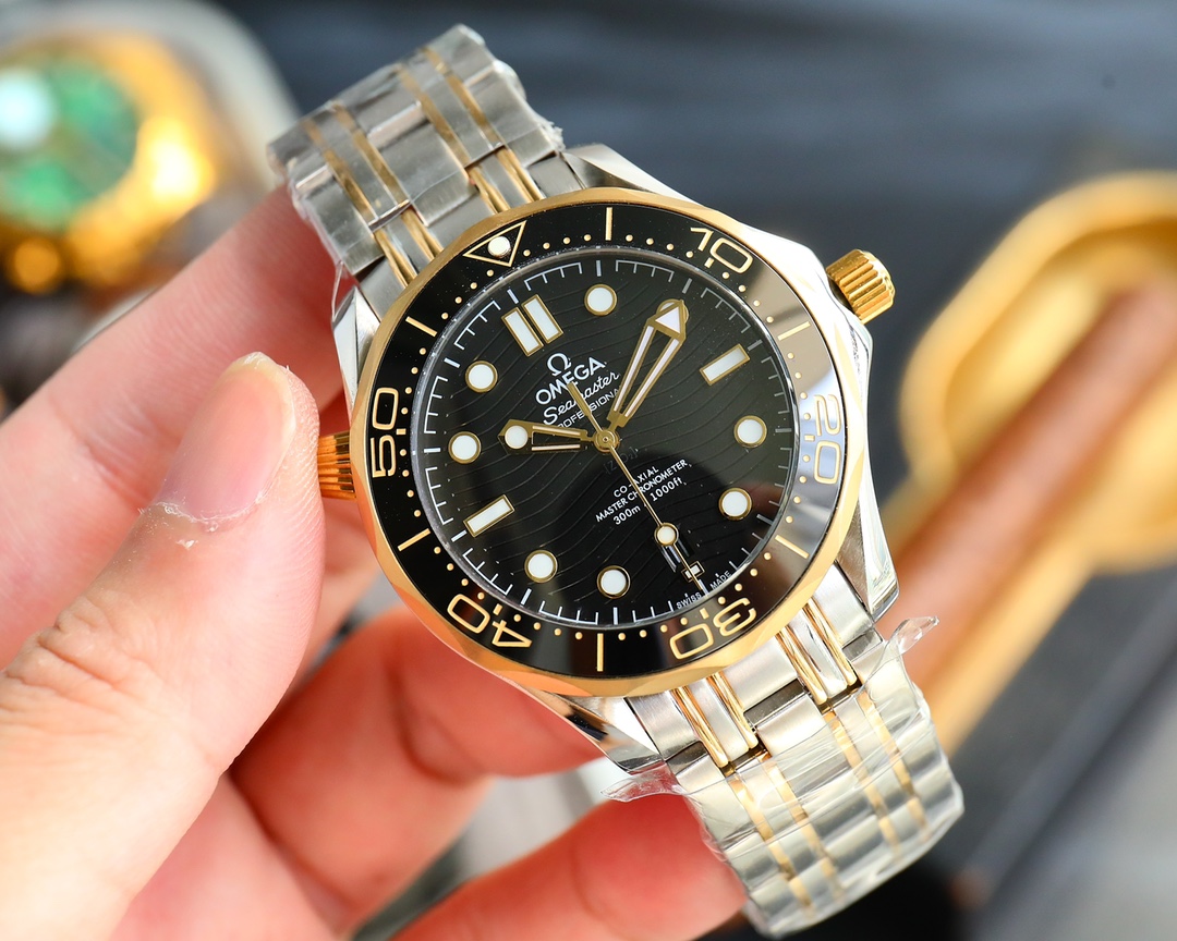 TOP OMEGA SEAMASTER Seahorse Series Watch 42mm - 2 Colors
