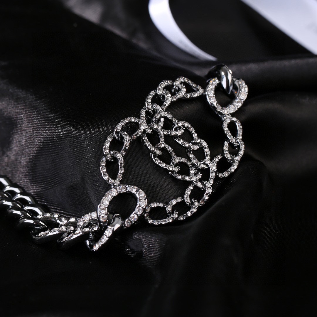 TOP CHANEL Waist Chain