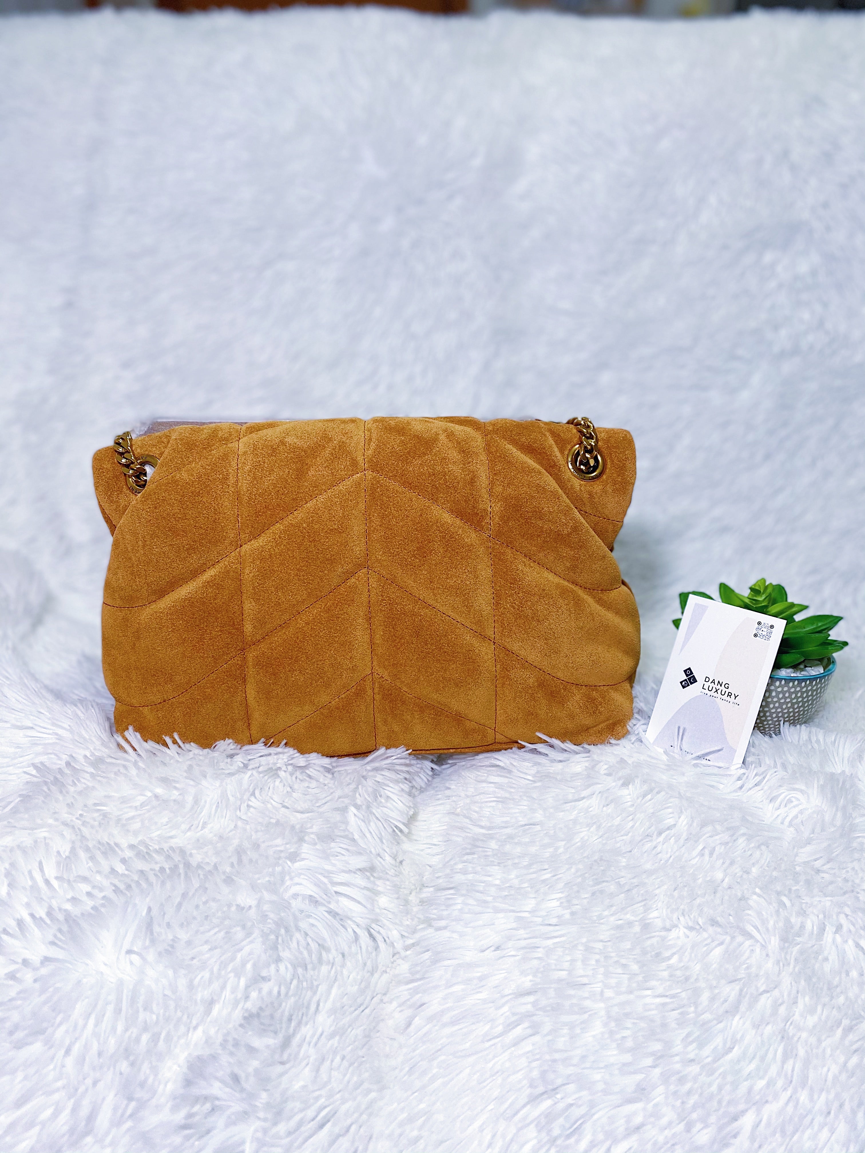 TOP Yves Saint Laurent YSL Loulou Puffer Small Suede - Tan