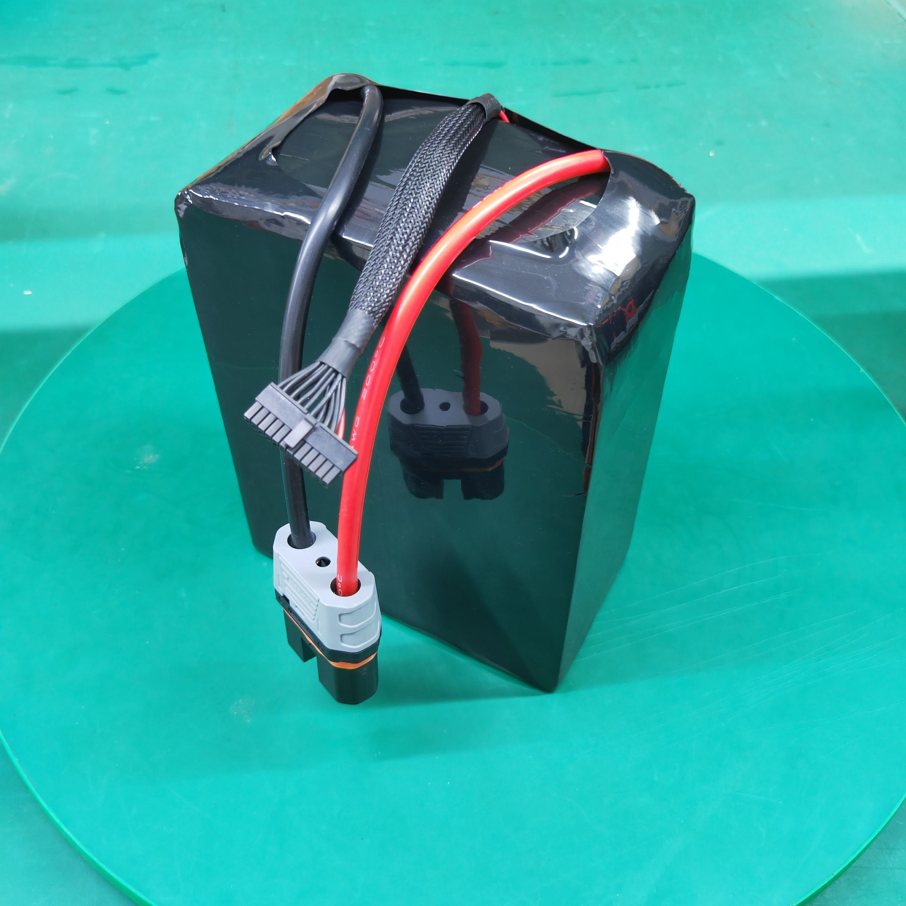 Direct Sales Manufacturer 22Ah 10/20C 6/8/12/14S with 22Ah Semi-Solid Battery - lipowbattery