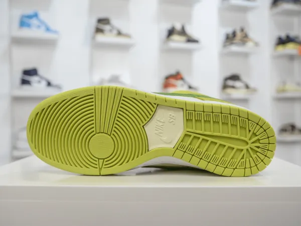 Dunk Low Pro “Sour Apple”(Replica)
