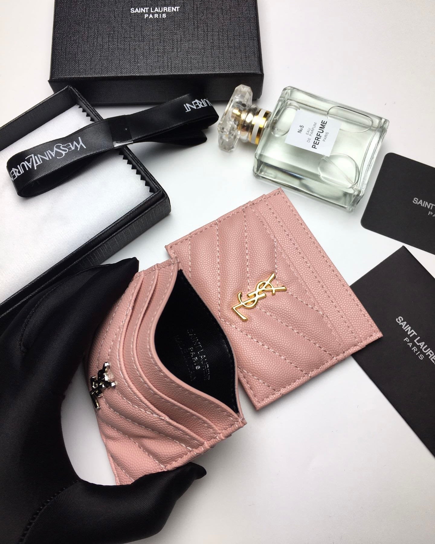 TOP Yves Saint Laurent YSL Card Holder Caviar Skin - Pink