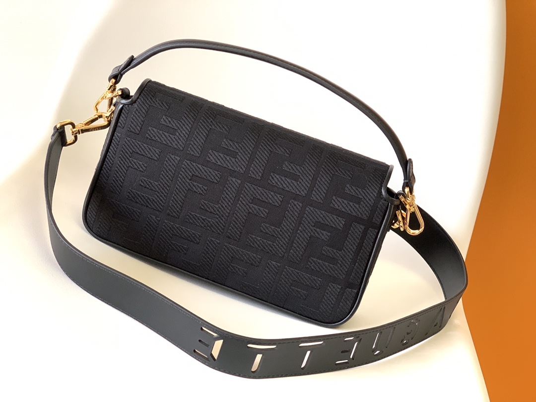TOP FENDI FF Baguette Bag 27x6x15cm - All Black