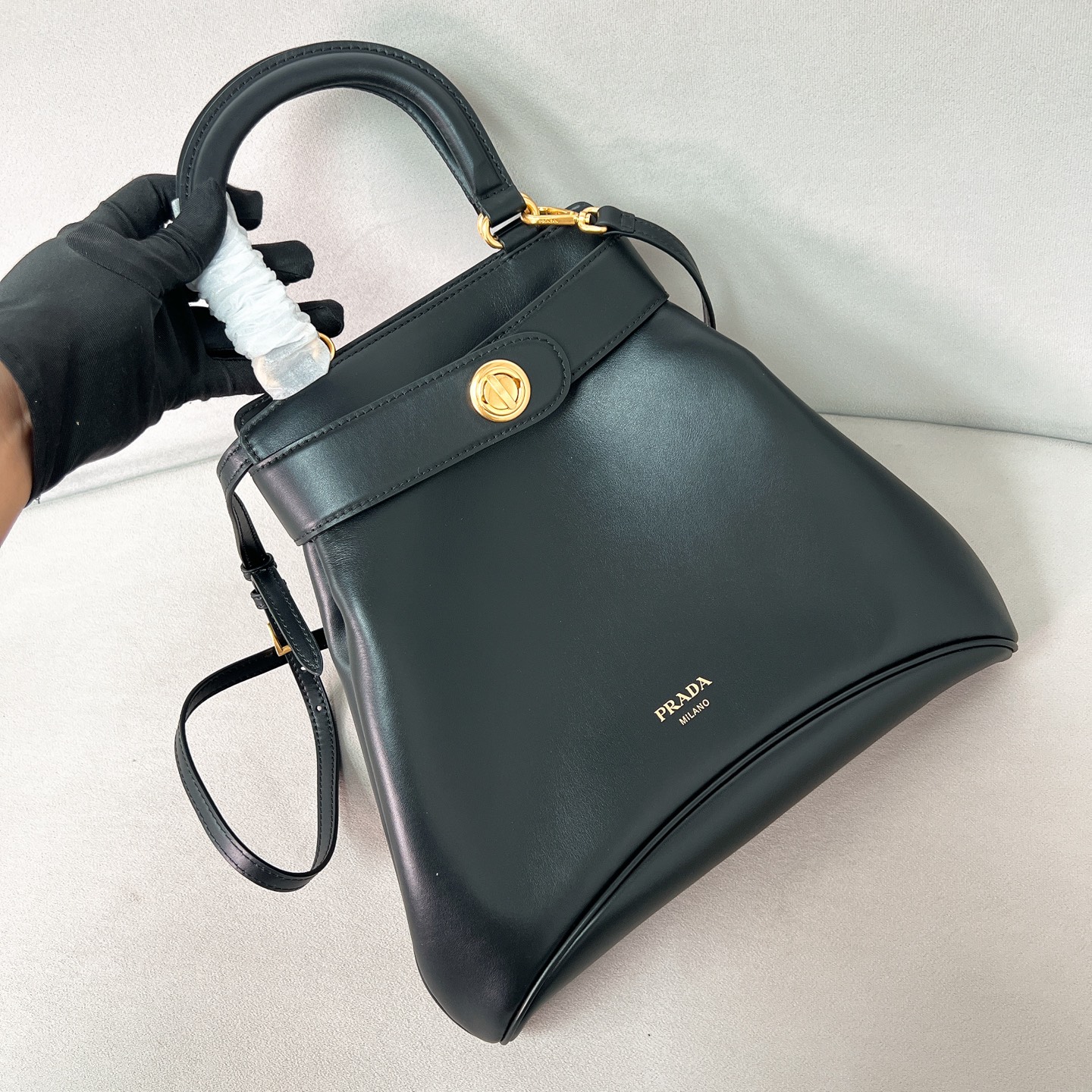 TOP PRADA Carey Leather Handbag 30*31*6.5cm - Black
