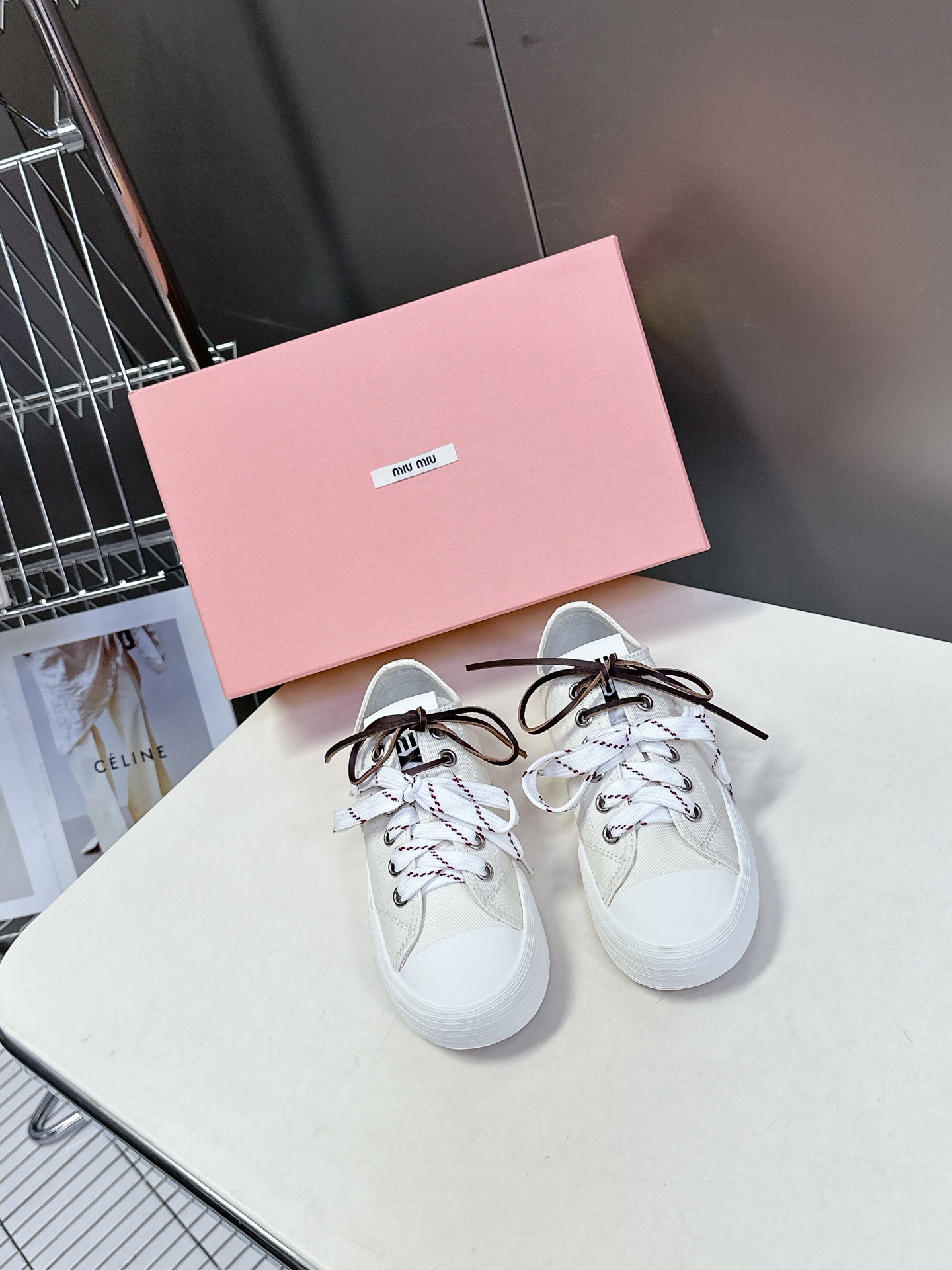 TOP Miu Miu Sneaker - 5 Color