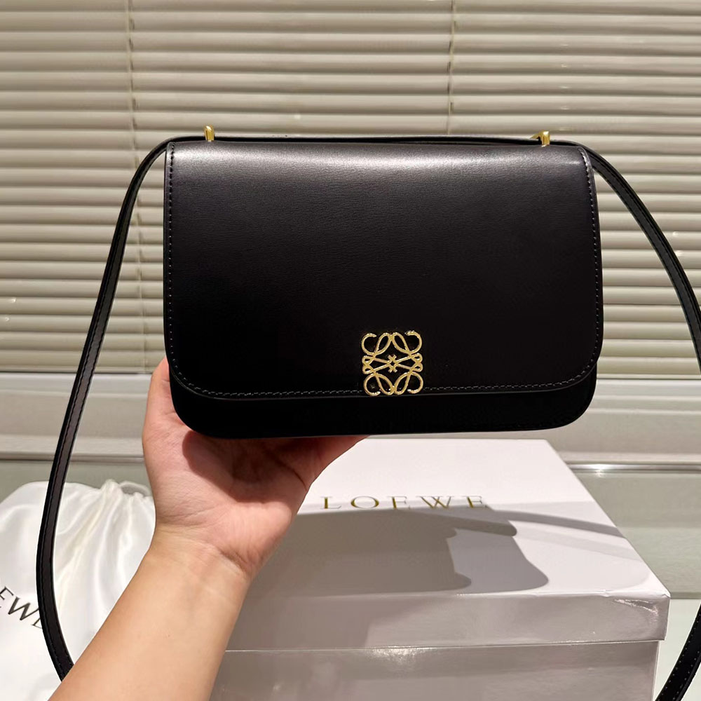 Loewe Goya Cowhide Shoulder Bag(Replica)