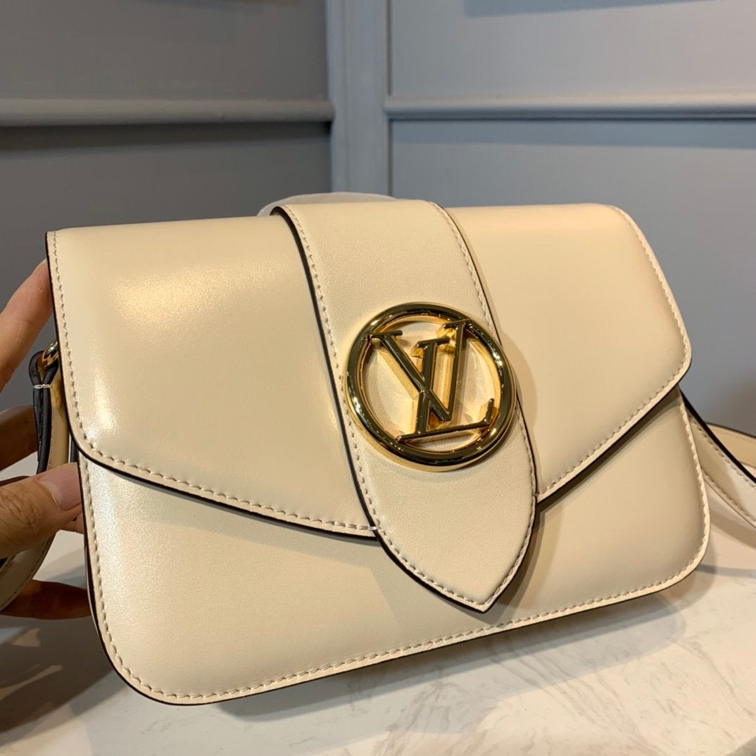 TOP Louis Vuitton LV Pont 9 Bag 23 × 15 × 8 cm- Cream