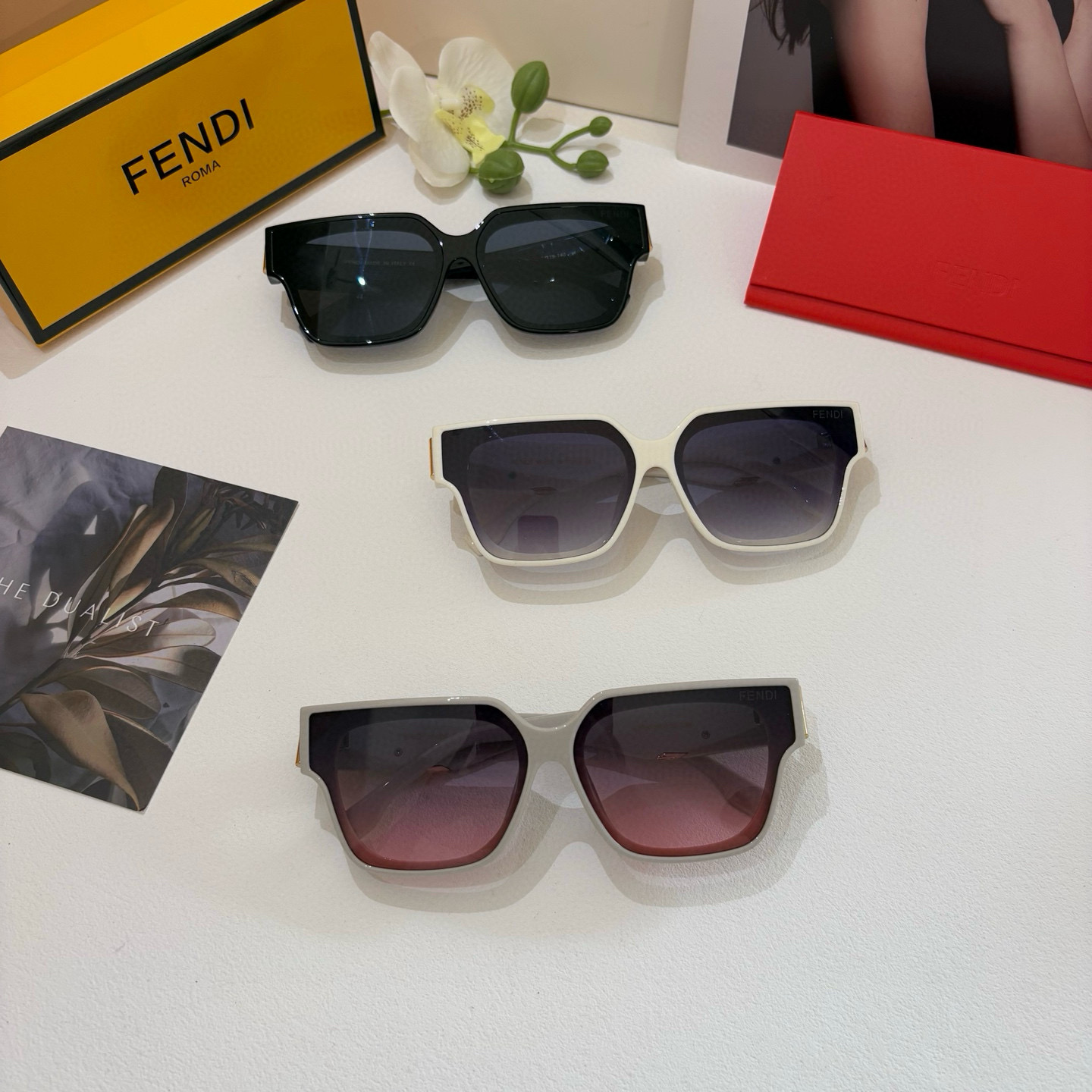 TOP FENDI Sunglasses - 3 Color