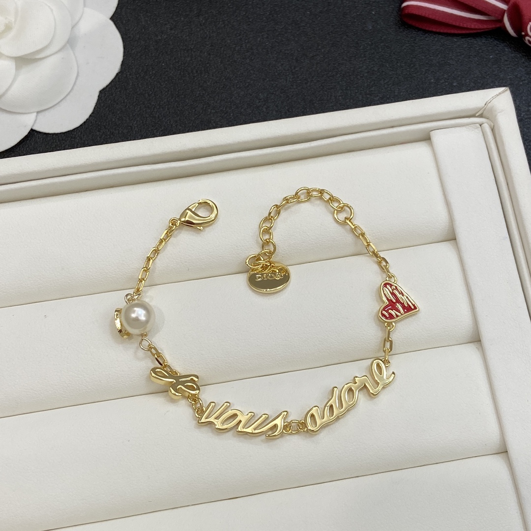 TOP Christian Dior CD  Bracelet - Gold
