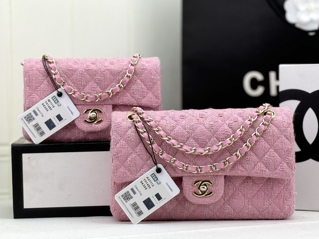 TOP CHANEL Wool Tweed Flap Bag 20cm/25cm - Pink