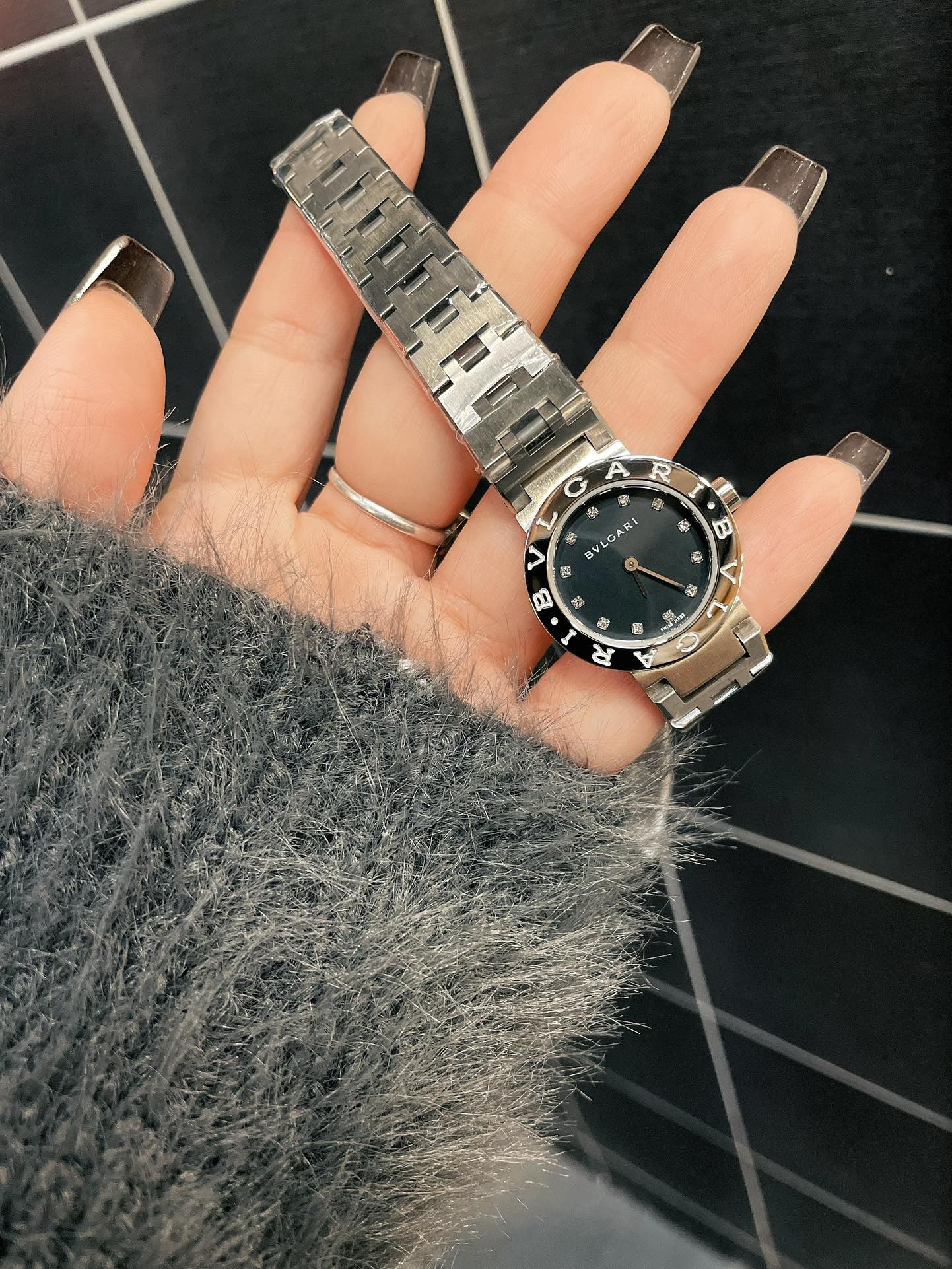 TOP BVLGARI Watch 26MM - Black