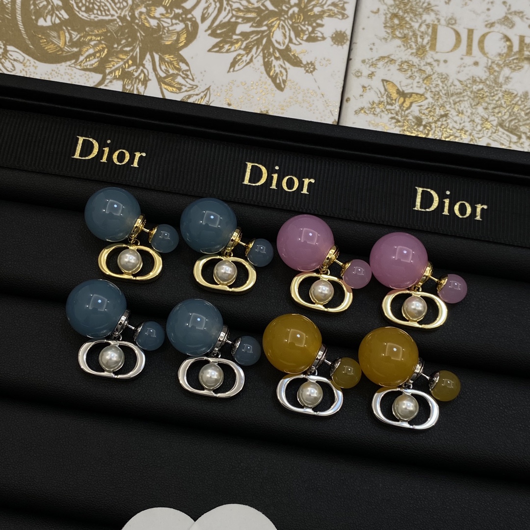 TOP Christian Dior Crystal and Pearl Stud Earrings - 4 Color