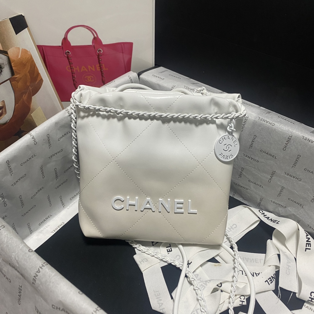 TOP CHANEL Gradient Shiny 22 Bags 19x20x6cm/35x37x7cm - White