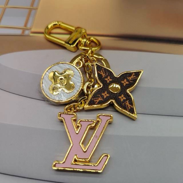 TOP Louis Vuitton LV  Key Chain-Gold
