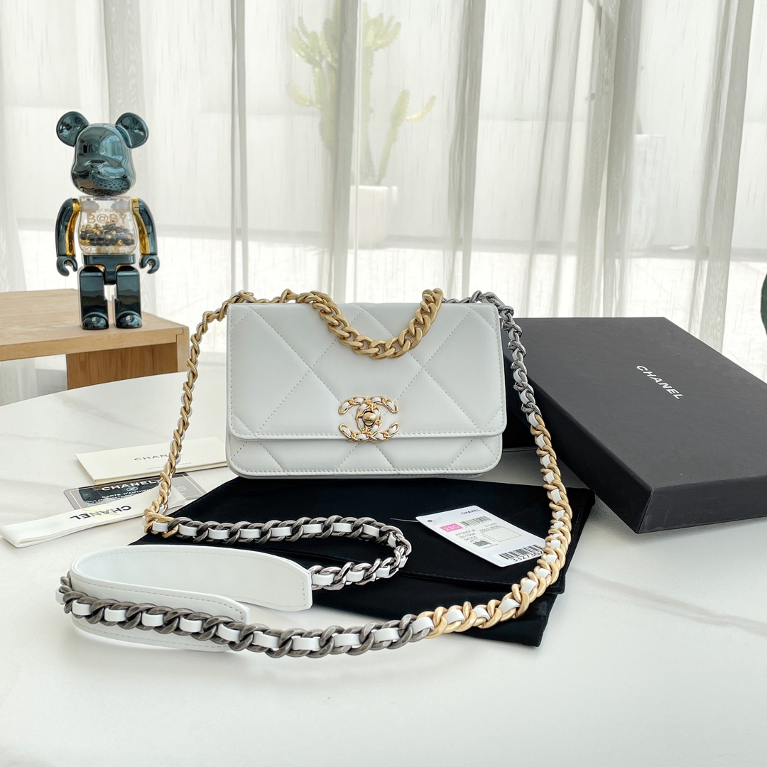 TOP CHANEL 19 Series WOC Bag 12×19.5×4CM - 7 Colors - GHW&SHW