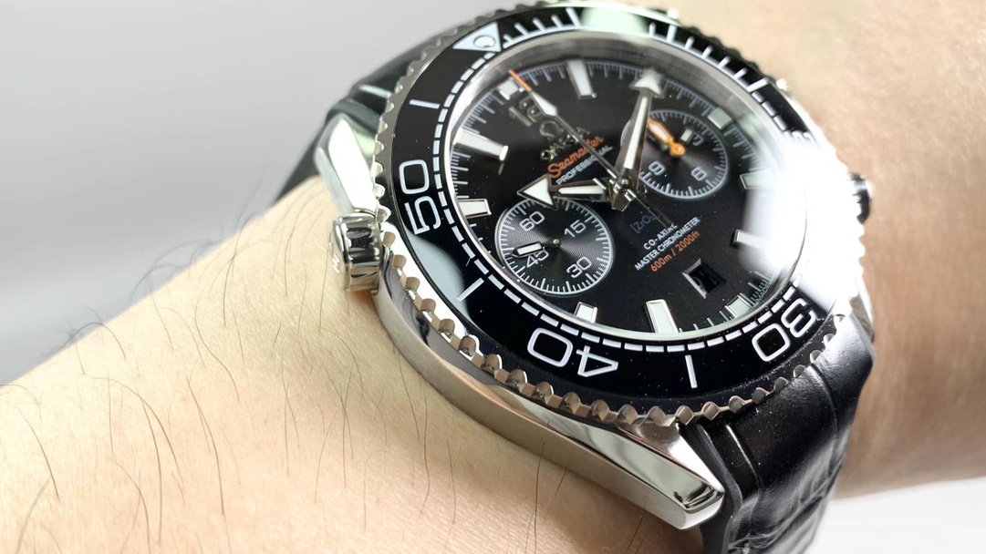 OMEGA Seamaster Planet Ocean Professional Chronograph Watch, Black Ceramic Bezel, Croc-Embossed Leather Strap, Unisex Automatic Diving Watch