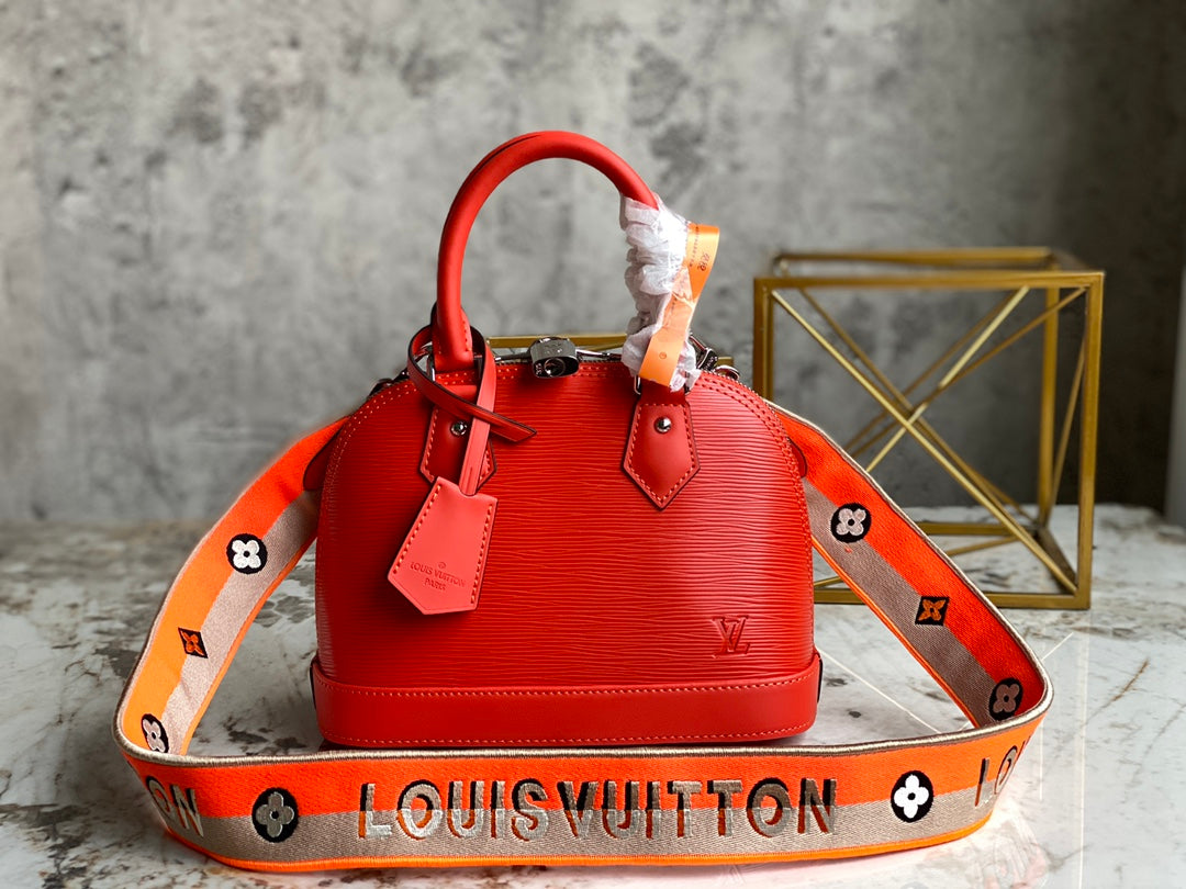 TOP Louis Vuitton LV  Alma BB Epi Leather 23.5X17.5X11.5cm - Red
