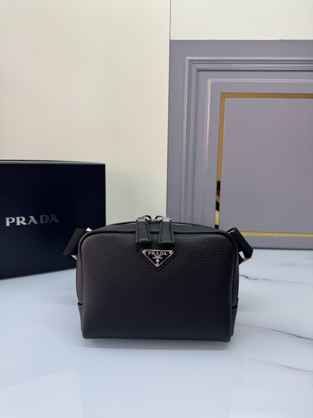 Top PRADA Chest Pack Bags 19.5*13.5*6cm - Black