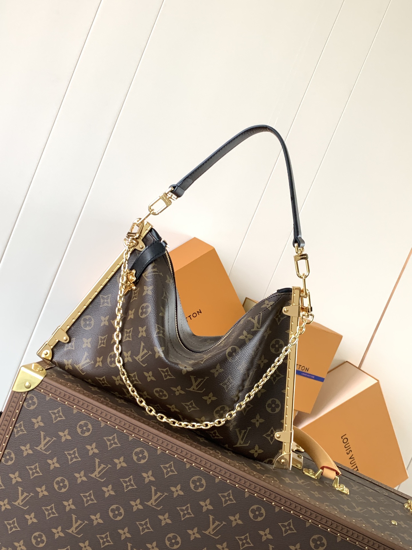 TOP Louis Vuitton LV Lucky Trunk Bag Monogram 38x23x1cm - Brown
