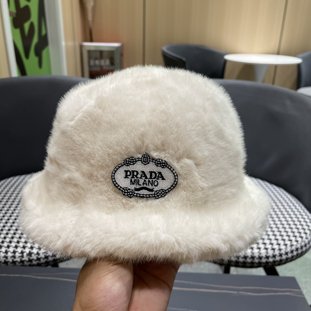 TOP PRADA Plush Bucket Hat - 4 Color