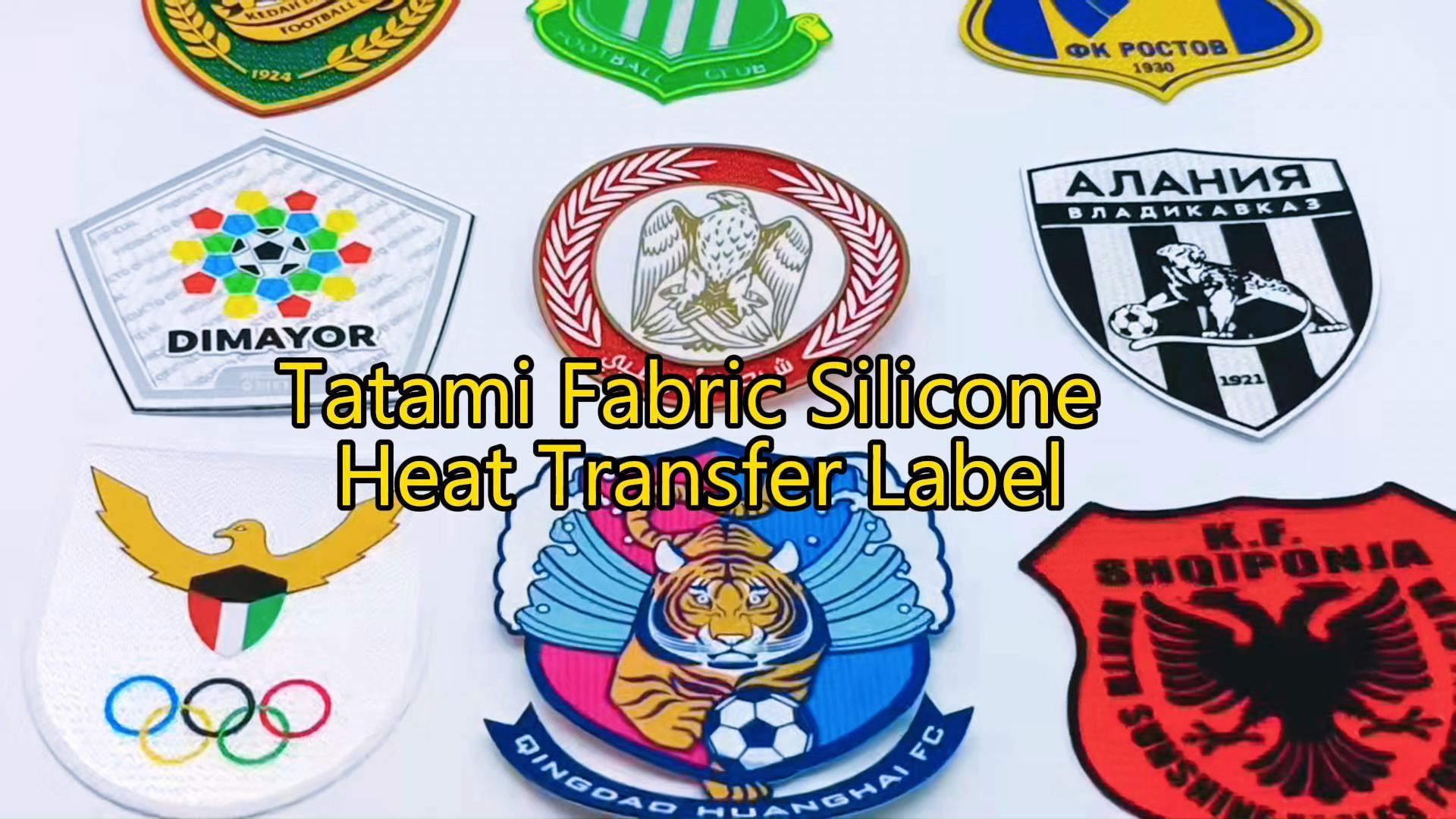 This wholesale tatami mesh silicone heat transfer patch uses high quality silicone to create a 3D Embossed Logo — soft to touch, strong and washable. Optimized for all kinds of fabrics, this clothes transfer label applies easily with heat transfer, eco-friendly and odorless, with low MOQ support, helping brands quickly add value to their products.