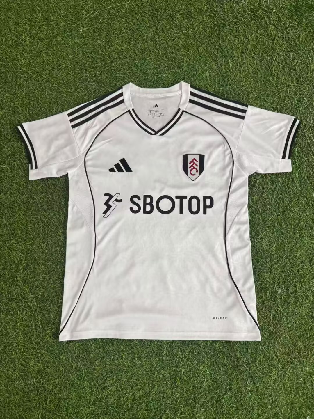 2025/2026 Fulham Home Football Shirt 1:1 Thai Quality
