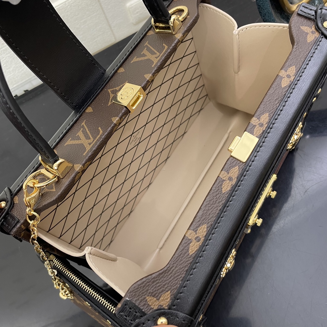 Louis Vuitton Petite Malle M45943
