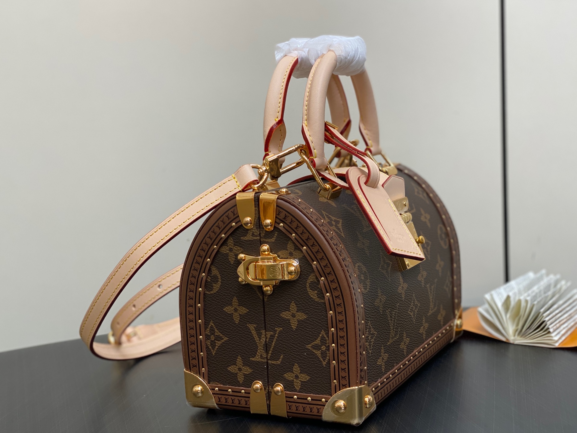 TOP Louis Vuitton LV Box Bag 15/13/21cm - Brown