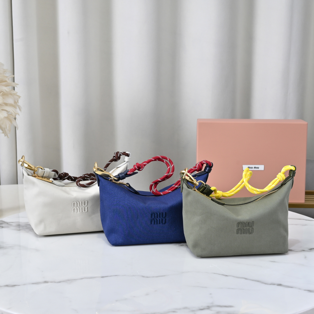 TOP Miu Miu Denim Lunch Box Bag 19*14*10cm - 3 Color
