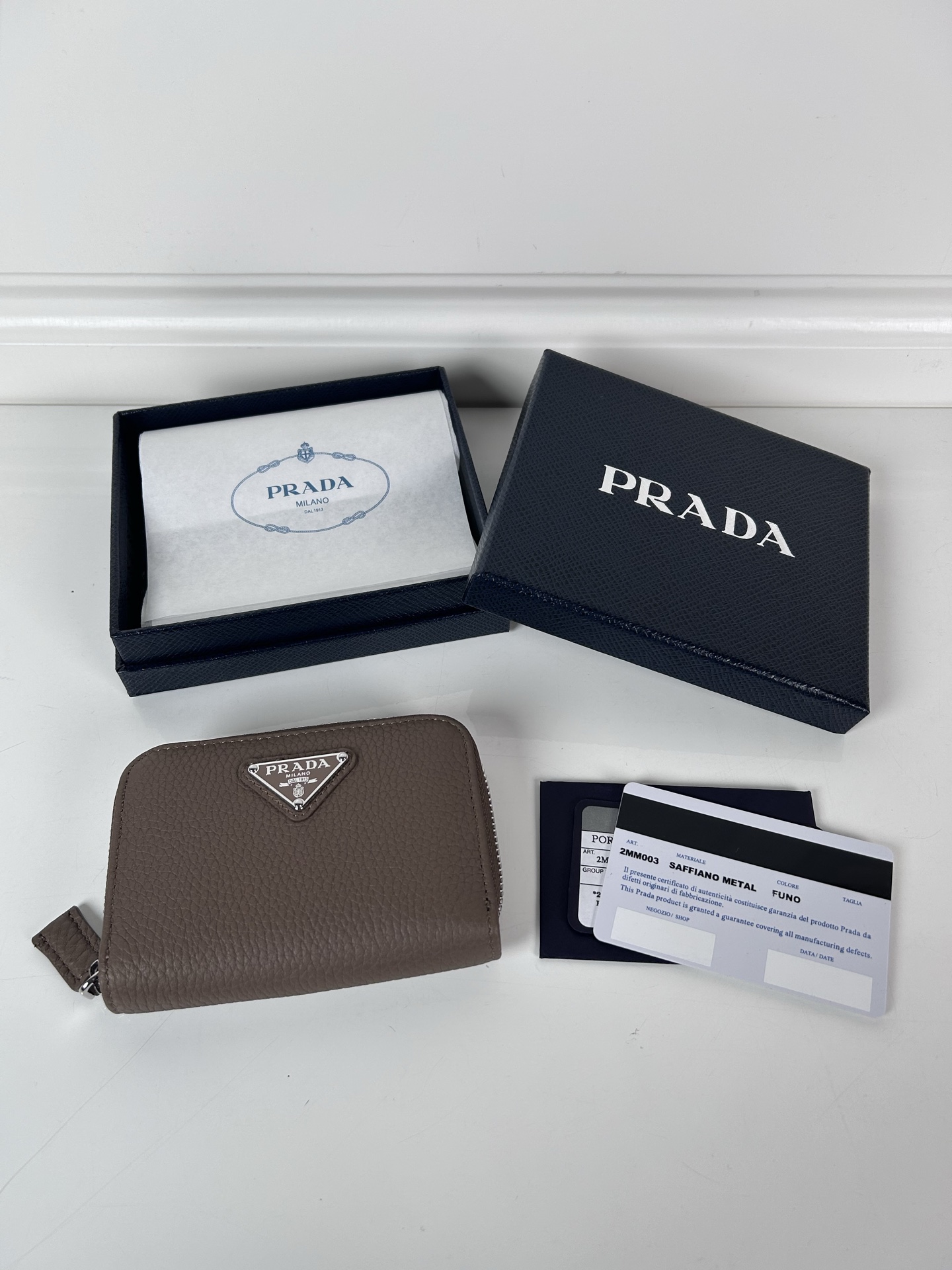 TOP PRADA Deerskin Wallet 11×7.5cm - Brown
