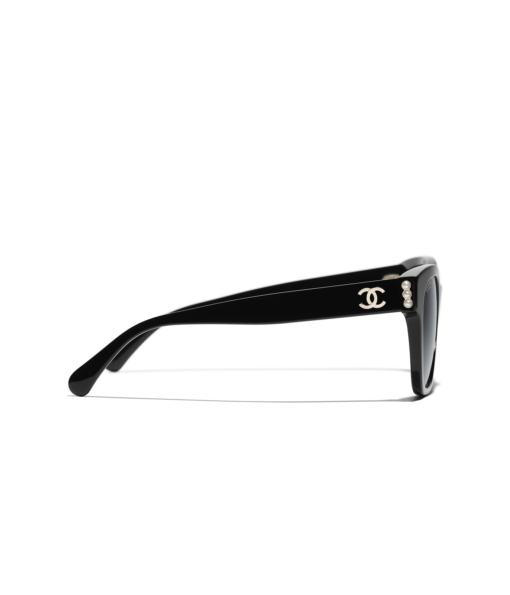 CHANEL Square Sunglasses A71494X08221S