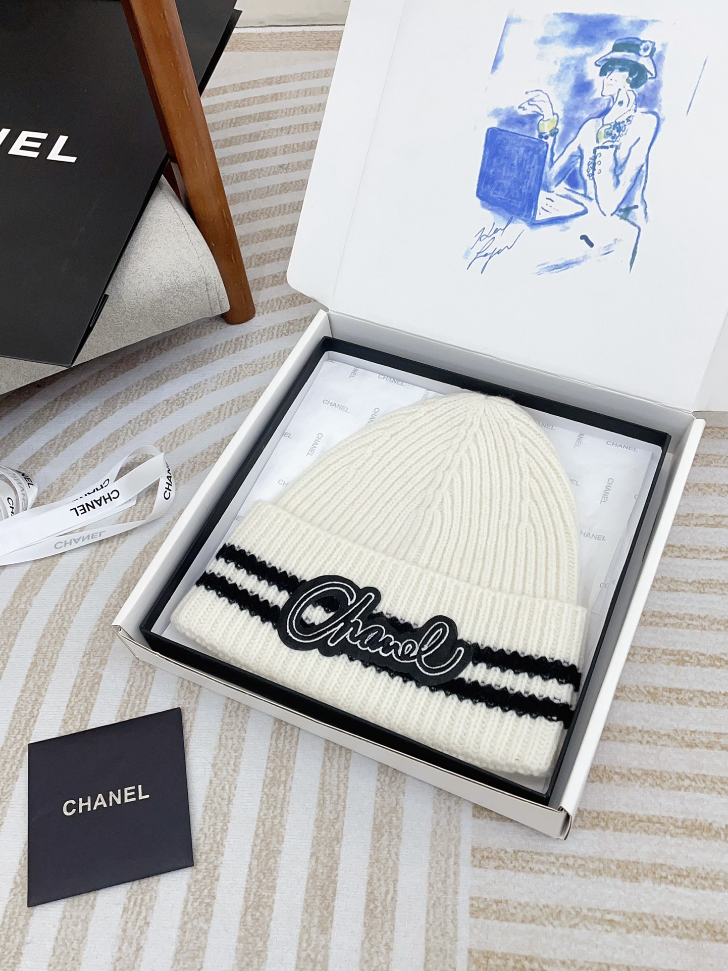 TOP CHANEL Cashmere Hat - 4 Color