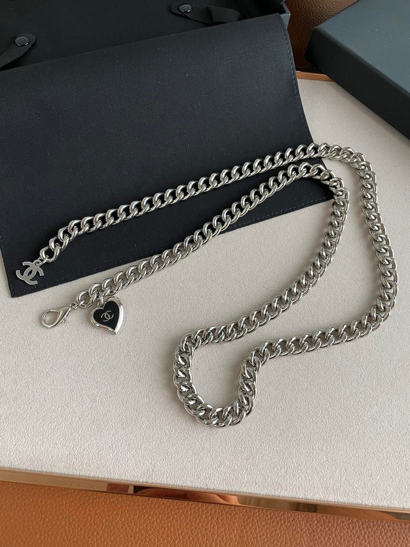 TOP CHANEL Waist Chain - Silver
