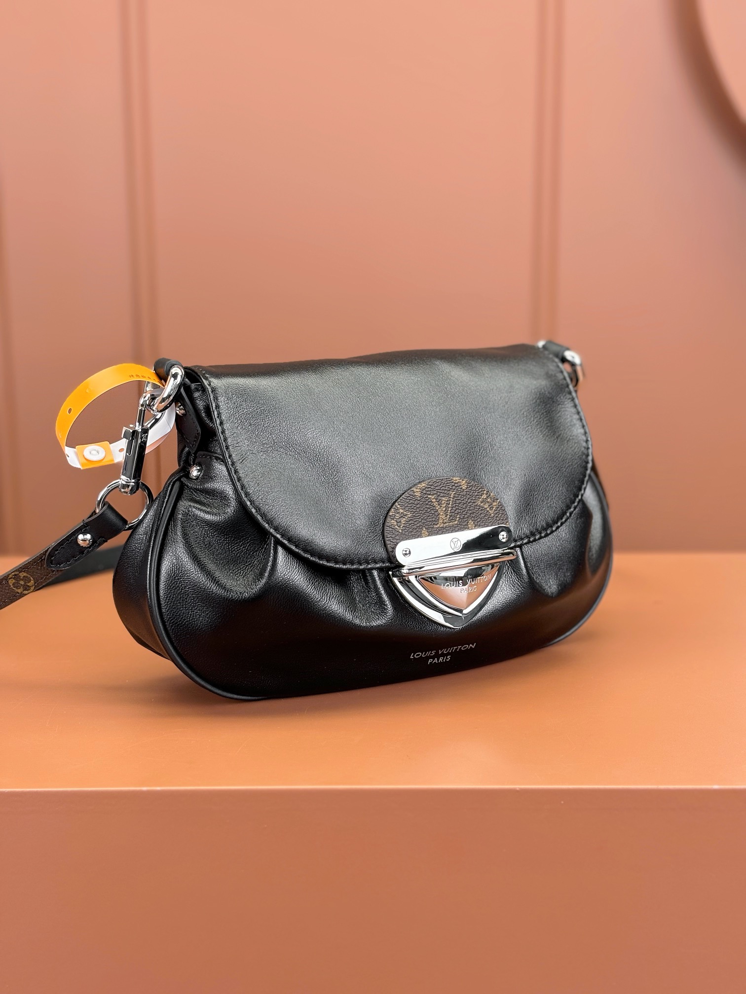 TOP Louis Vuitton LV Sunset Vibe Bag 27x18x4cm - Black