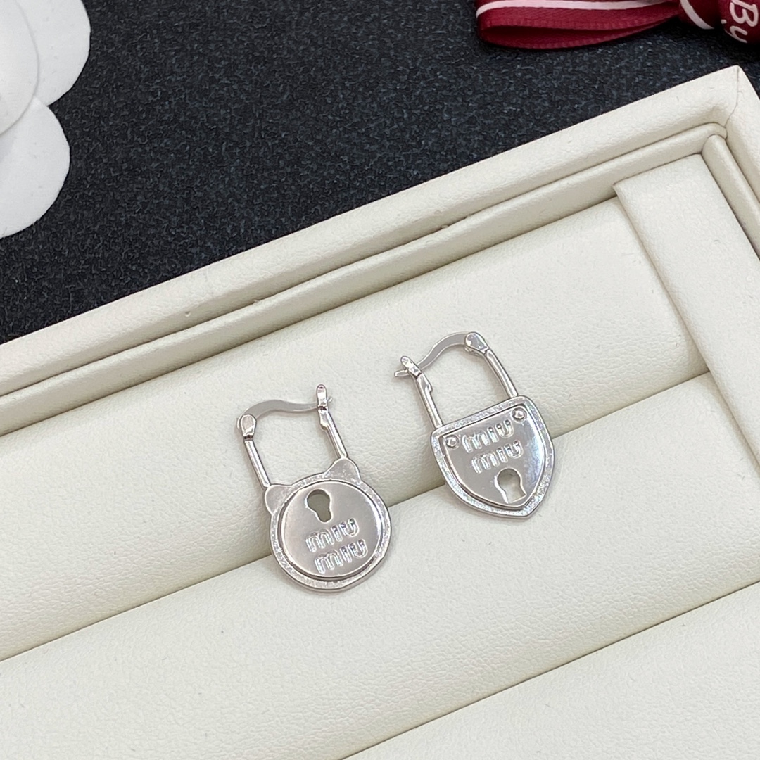 TOP Miu Miu Earring - 3 Colors