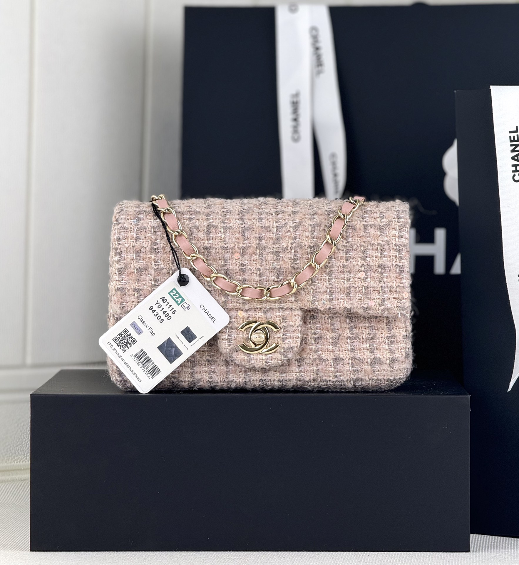 TOP CHANEL Wool Tweed Flap Bag 20cm/25cm - Pink and Gray