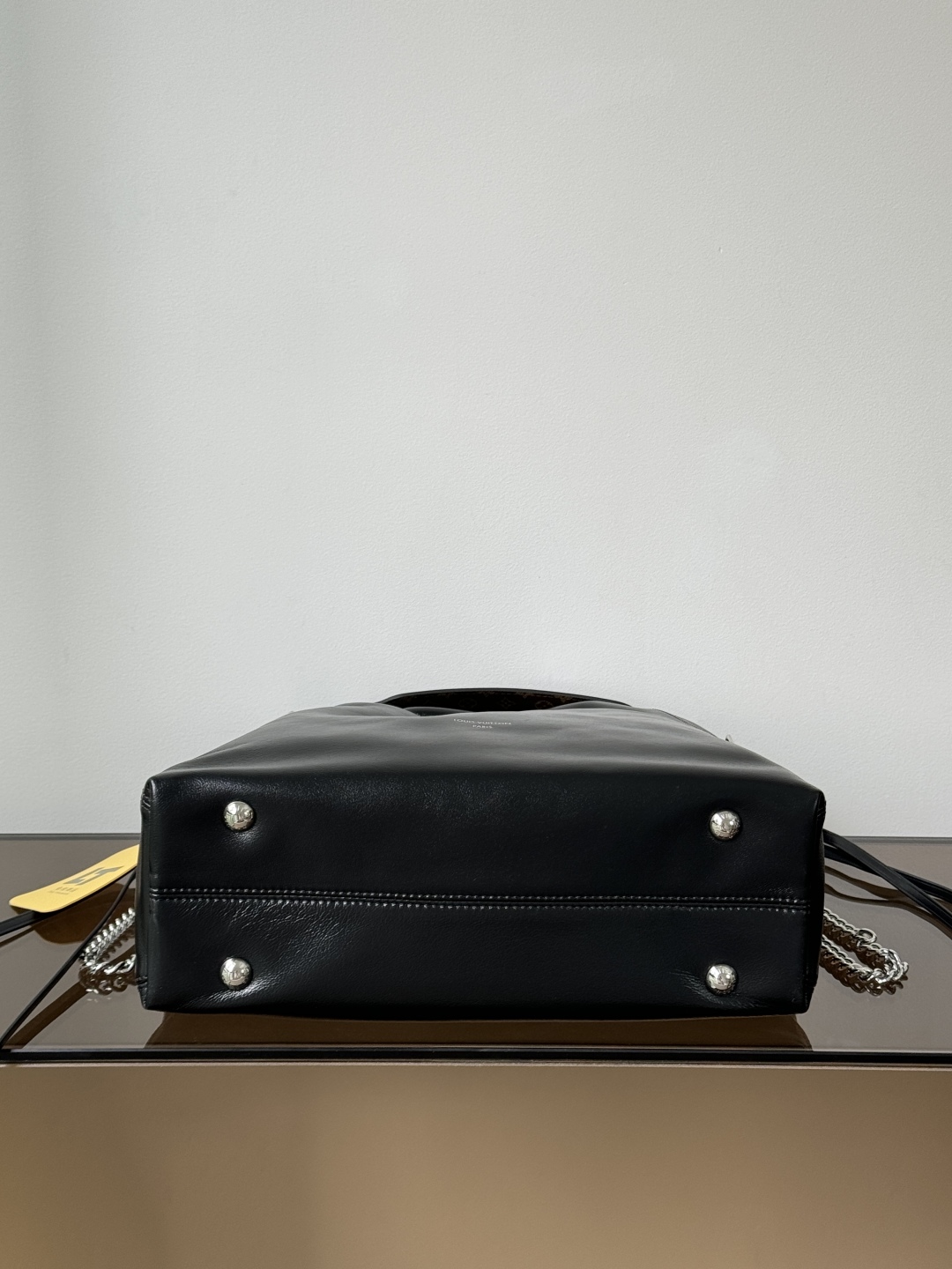 TOP Louis Vuitton LV OFF DUTY VIBE Bag 33✖️24✖️11.5cm - Black