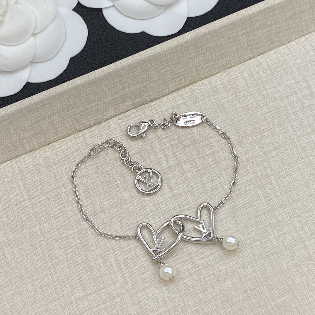 TOP Louis Vuitton LV Bracelet - 2 Colour