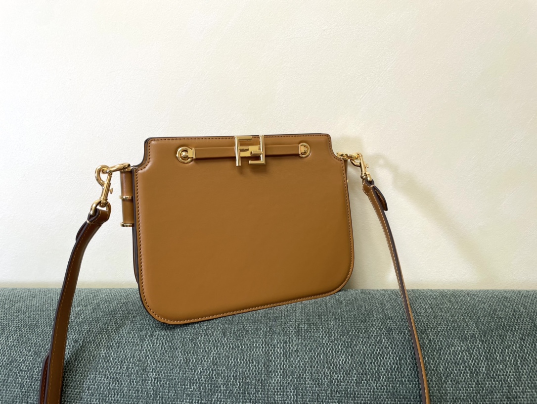 TOP FENDI Double F Logo Oggen Bags 26.5x10x19cm - 4 Colors&GHW