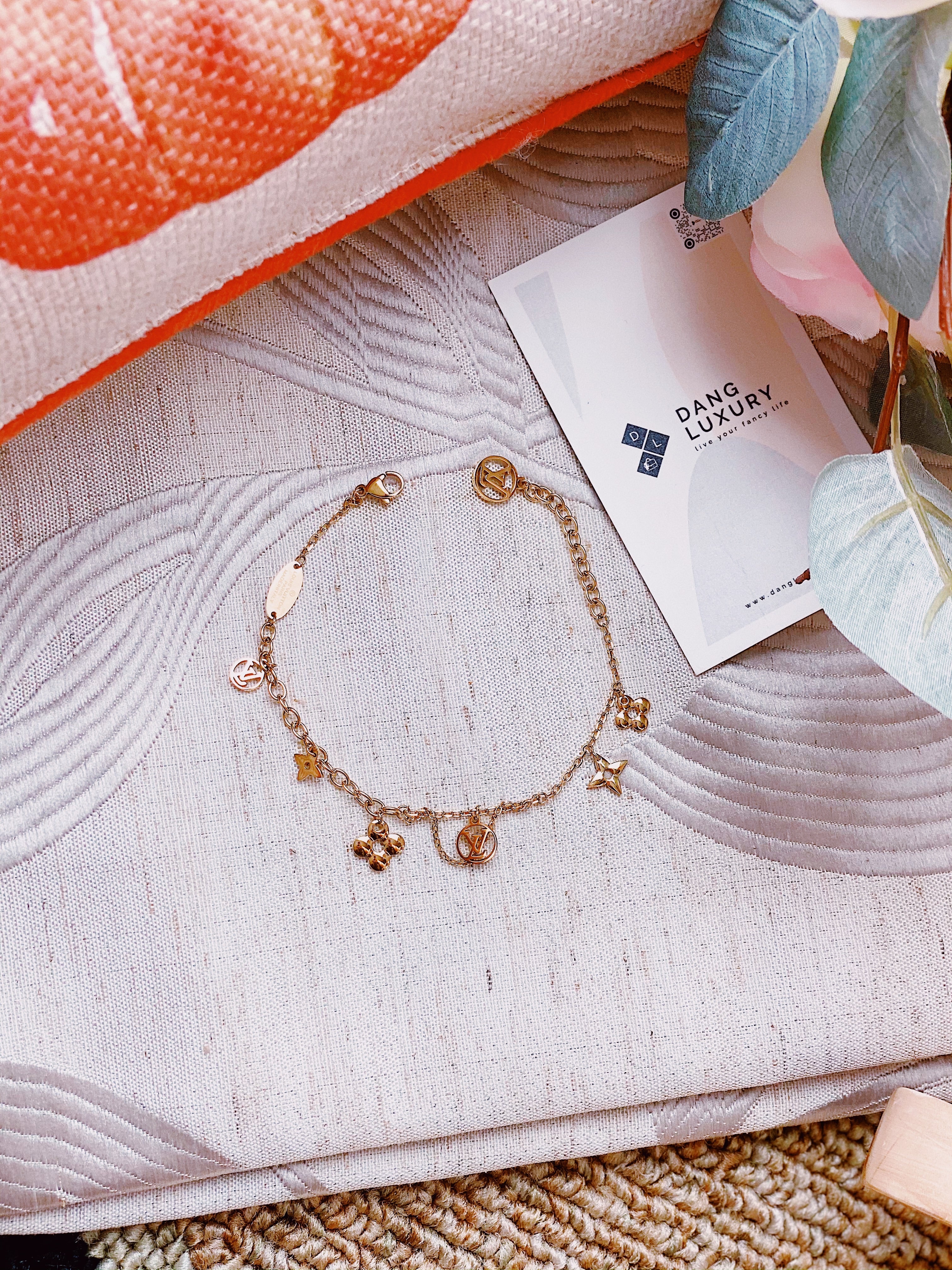 TOP Louis Vuitton LV Blooming Supple Bracelet