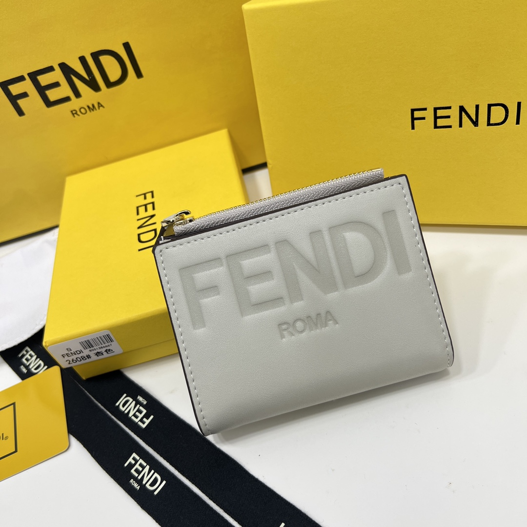 FENDI Bifold Leather Wallet  (Replica)