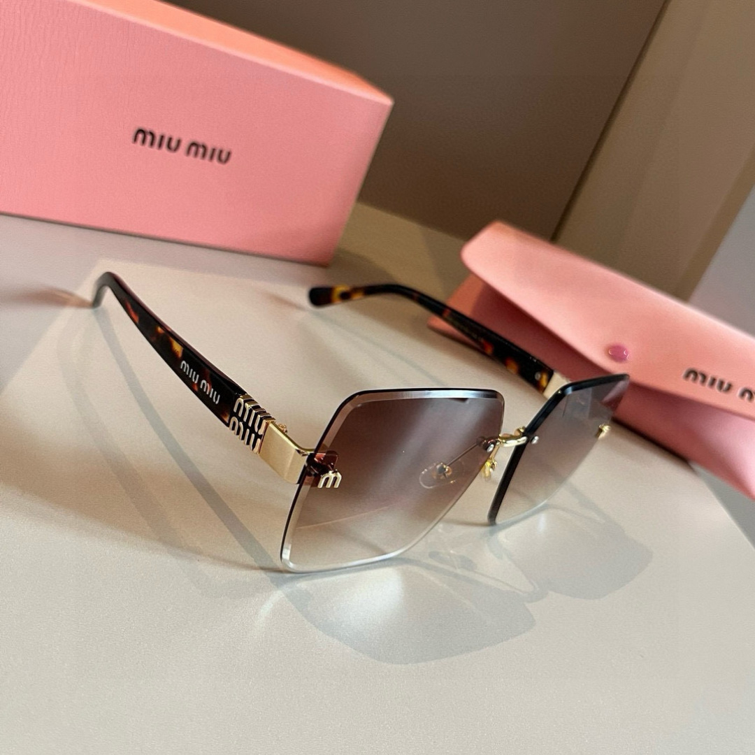 TOP Miu Miu Sunglasses - 4 Colors